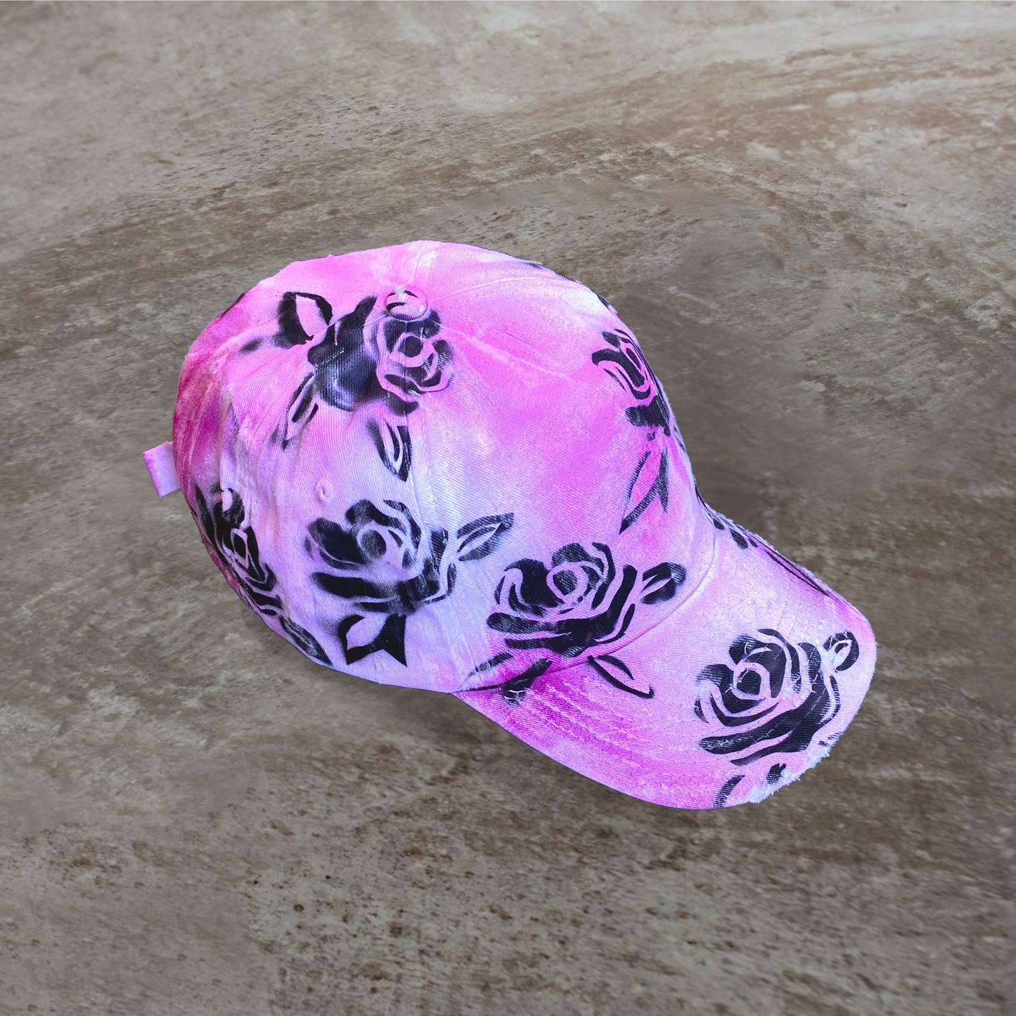 BLACK PINK ROSES CAP