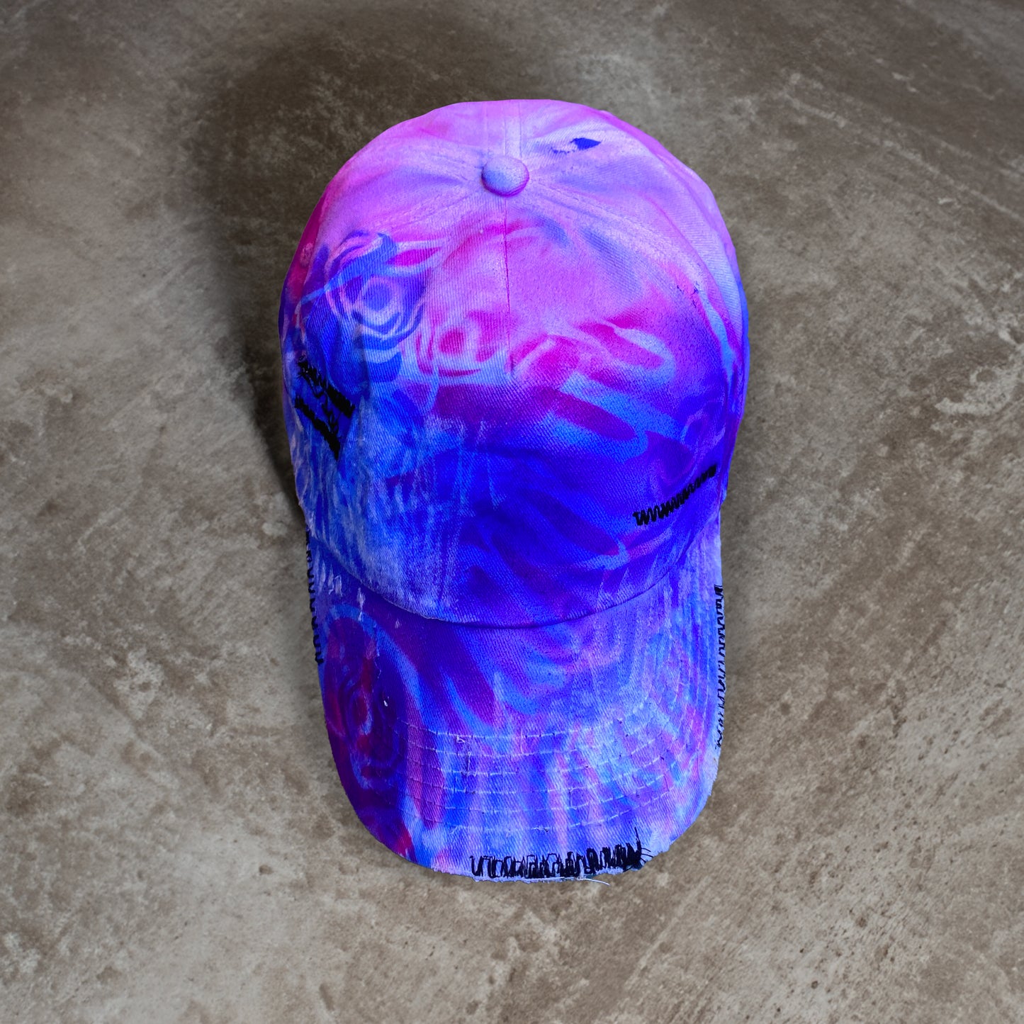 BLUE & PINK ROSES CAP